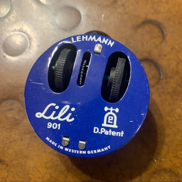 German LEHMANN Tin Toy Lili 901 the Ladybug 2" Friction toy and wind-up toy lot - Picture 6 of 10